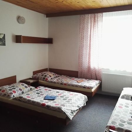 Penzion Tenis Podebrady Exterior photo