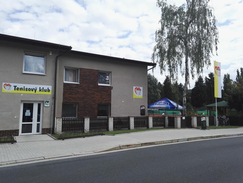 Penzion Tenis Podebrady Exterior photo